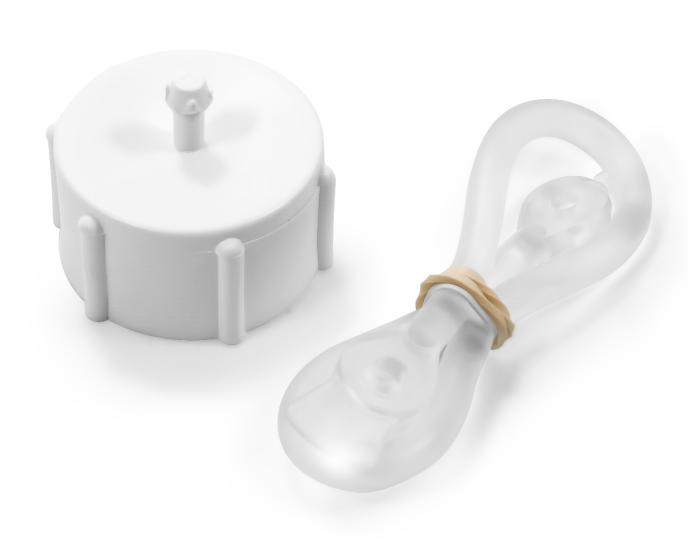 Camco Female Cap 3/4" w/Lanyard